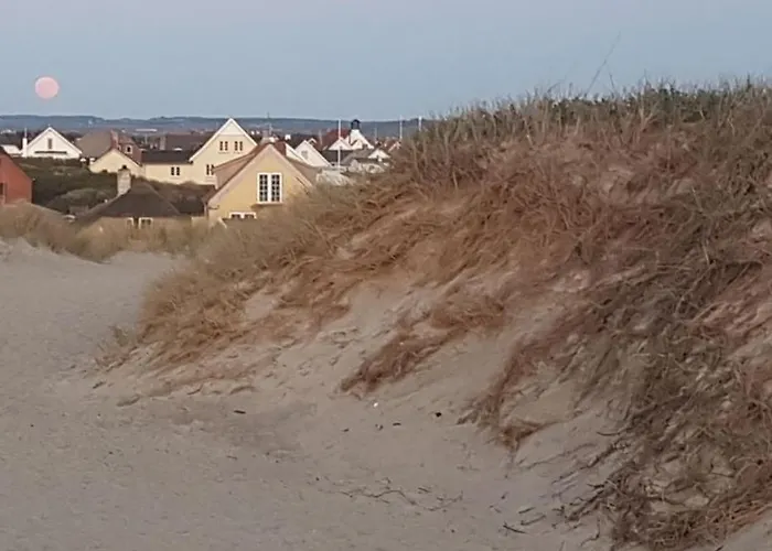 Nyaraló Strandhuset *